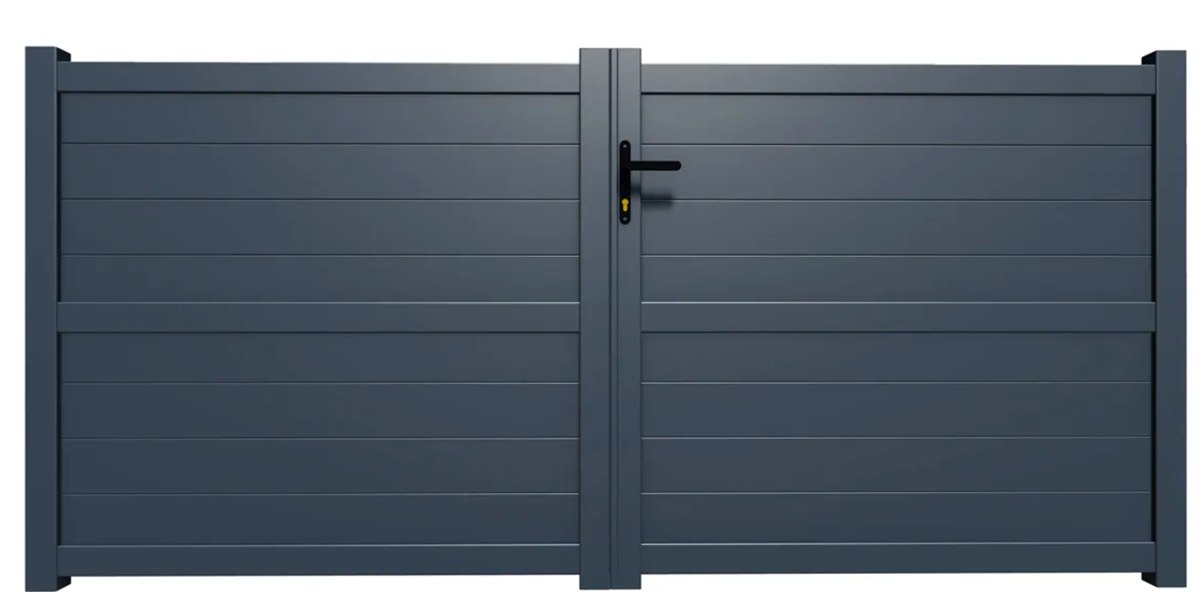 Portail en aluminium anthracite après traitement